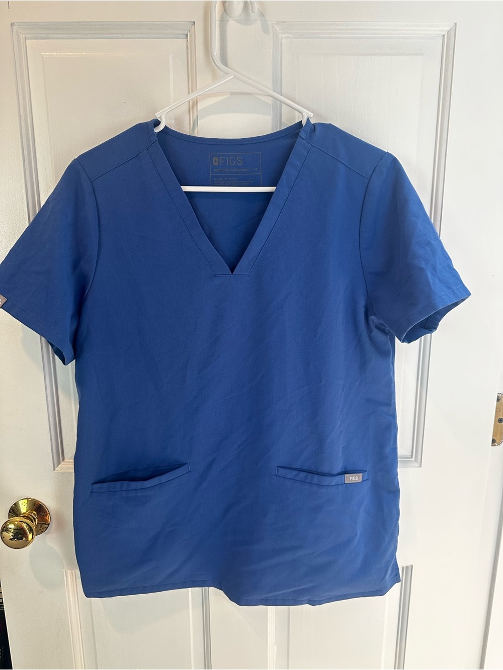 Figs Women’s V-Neck Scrub Top in Royal Blue